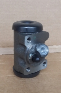 400374 Timberjack Wheel Cylinder