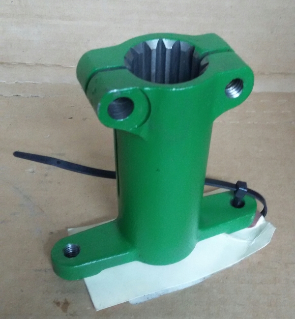 R34359 John Deere Pump Drive